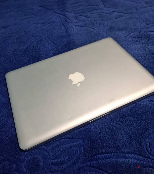 laptop apple MacBook 2012 0