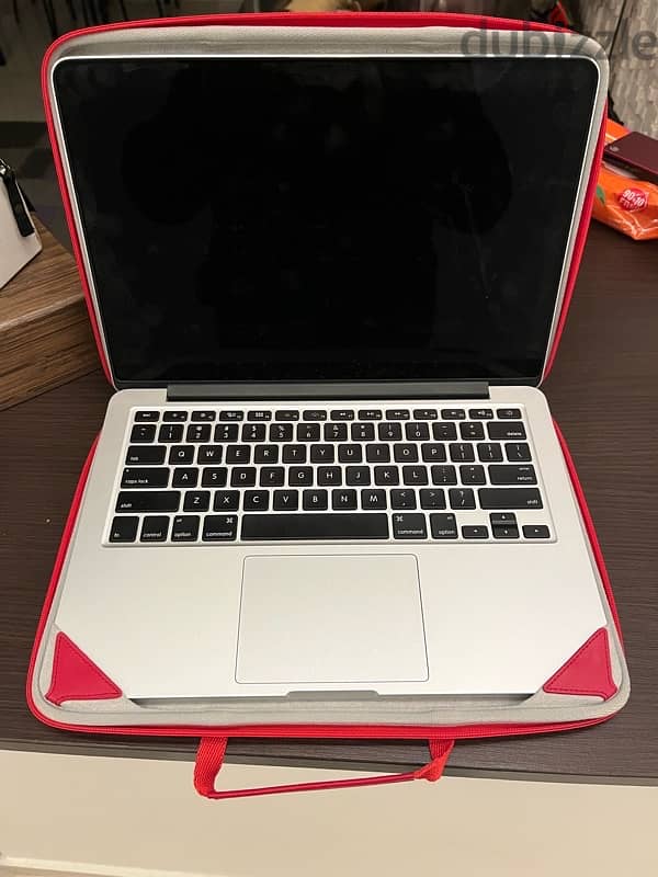 MacBook Pro 13 inch 0