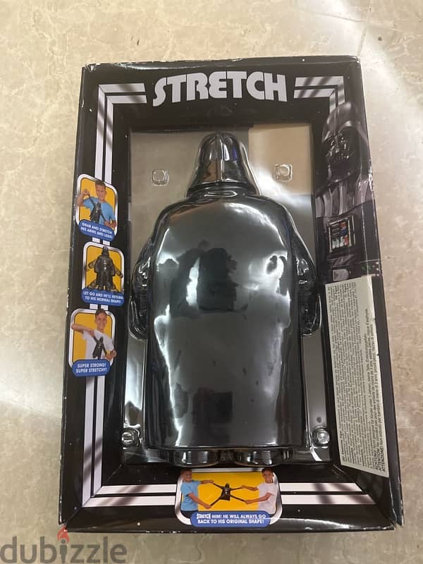 Star Wars stretch Darth Vader figurine 1