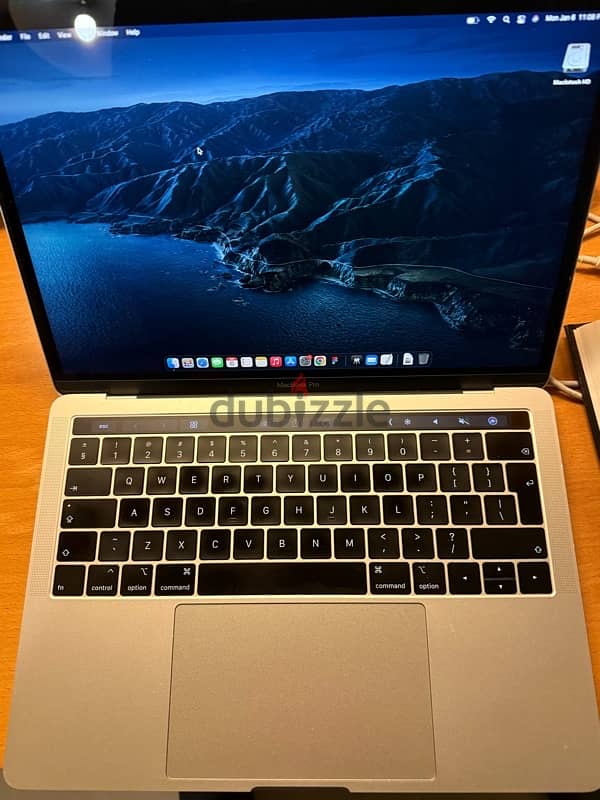 Apple A1989 Macbook Pro touch bar 2018, 13″, I5, 8GB, 256GB 0