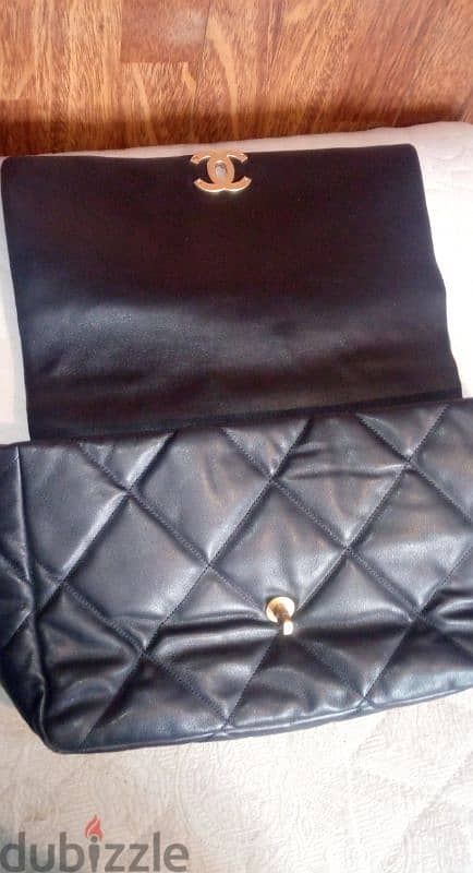 CHANEL Bag Made in Italy 2