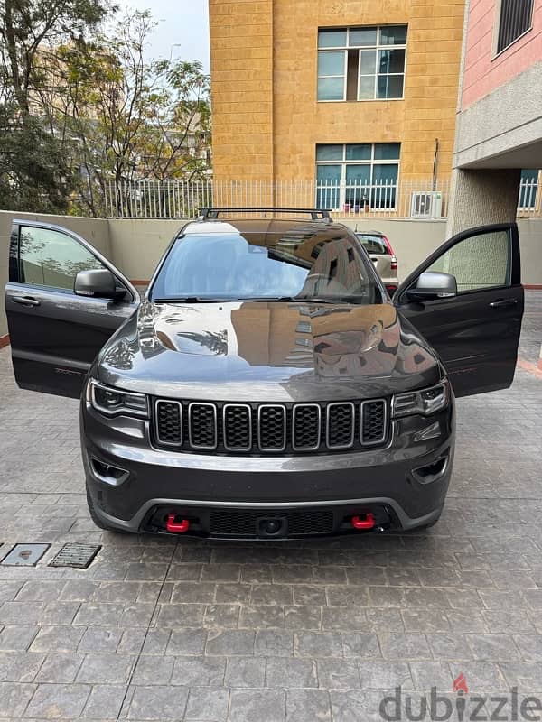 Jeep Grand Cherokee Trail Hawk v6 4x4 2017 0