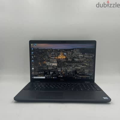 4900-Laptop Dell Precision 3541