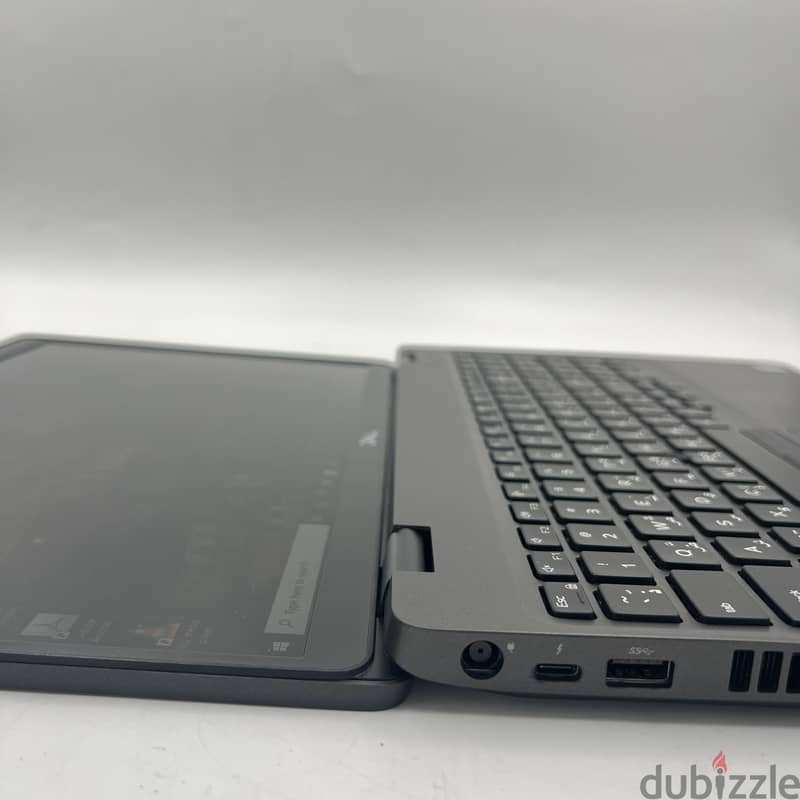 4900-Laptop Dell Precision 3541 2