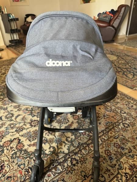 Doona carseat/stroller 1