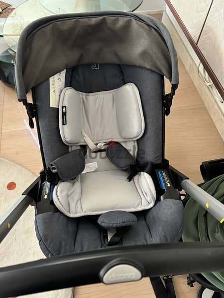 Doona carseat/stroller 2