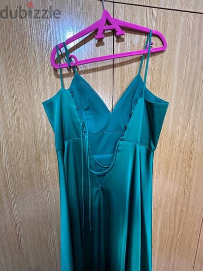 Green guest wedding dress