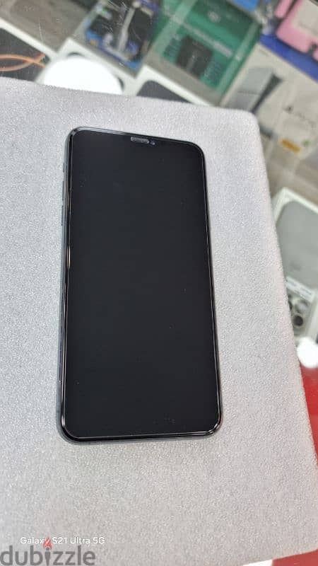 iphone 11pro max 256gb used 2