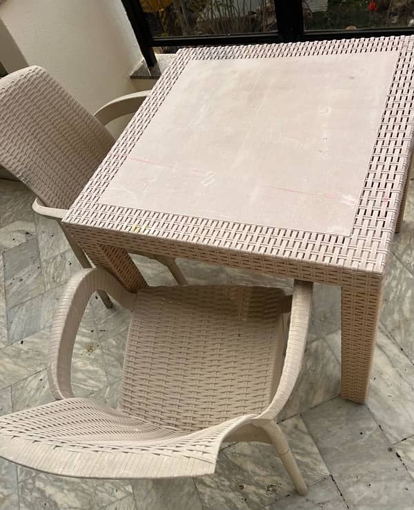 Outdoor Table & Chairs for Garden or Balcony 1