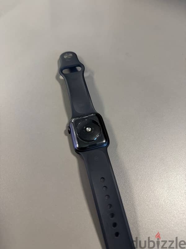 Apple watch se 40mm like new 1