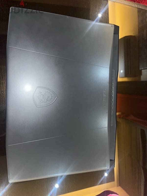 MSI GAMING LAPTOP B12V RTX 4070 1