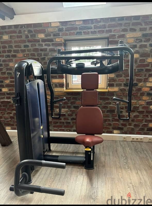 10 mknet technogym like new 5