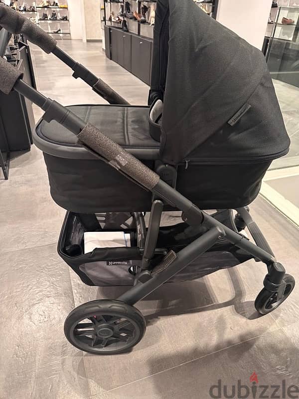 Uppababy Vista V2 stroller 0