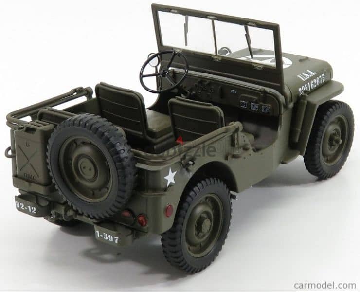 Jeep Willys 1941 diecast car model 1;18. 4