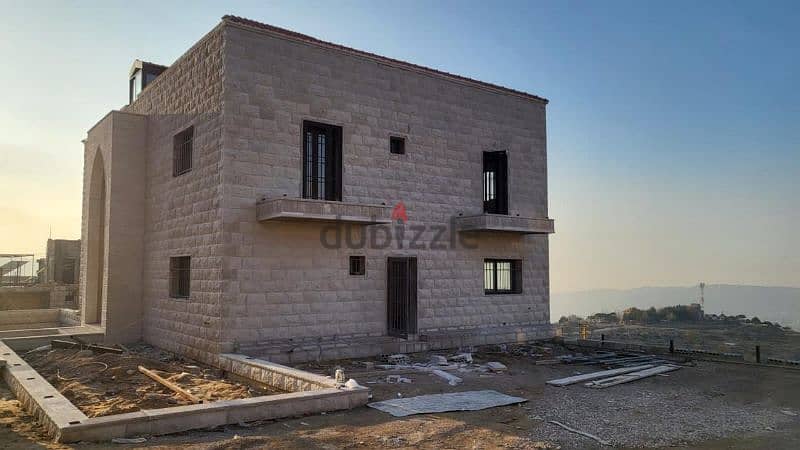 VILLA FOR SALE IN KFARSELWAN 0