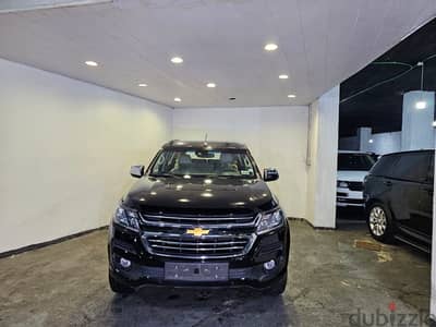 Chevrolet Trailblazer 2017 CHEVROLET TRAILBLAZER LTZ  142000 KM