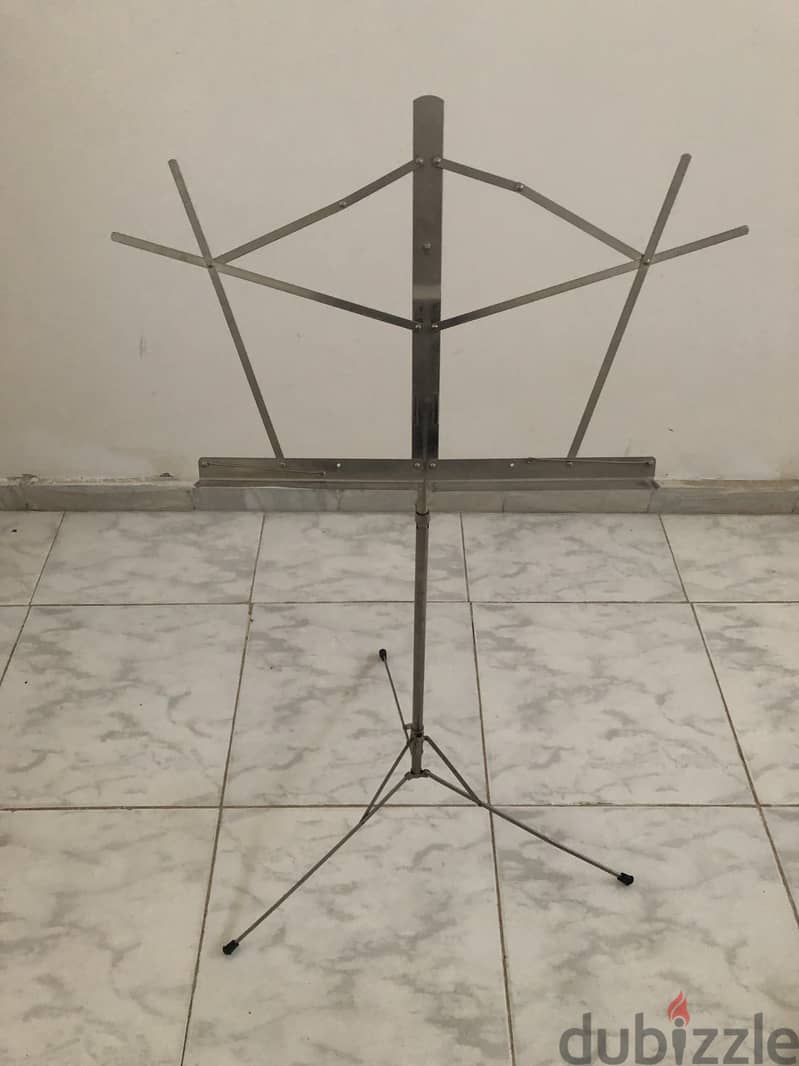 Musical score sheet stand 0