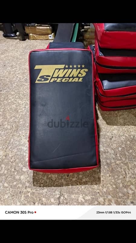 Twins Special Pads 1