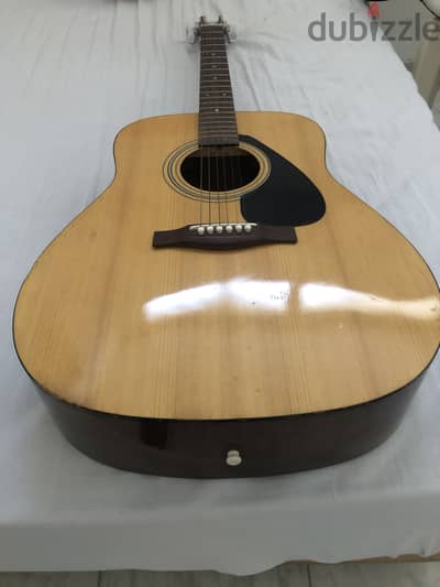 Accoustic Guitar Yamaha