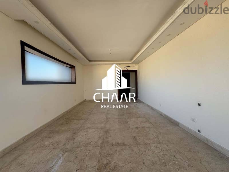 #R1935 - Bright Apartment for Sale in Spears 0