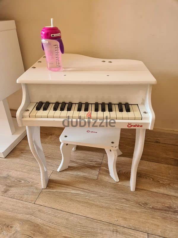 Piano for the little talents 0