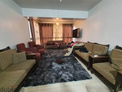 Apartment for sale in tarik el Jdideh شقة للبيع بالطريق الجديدة