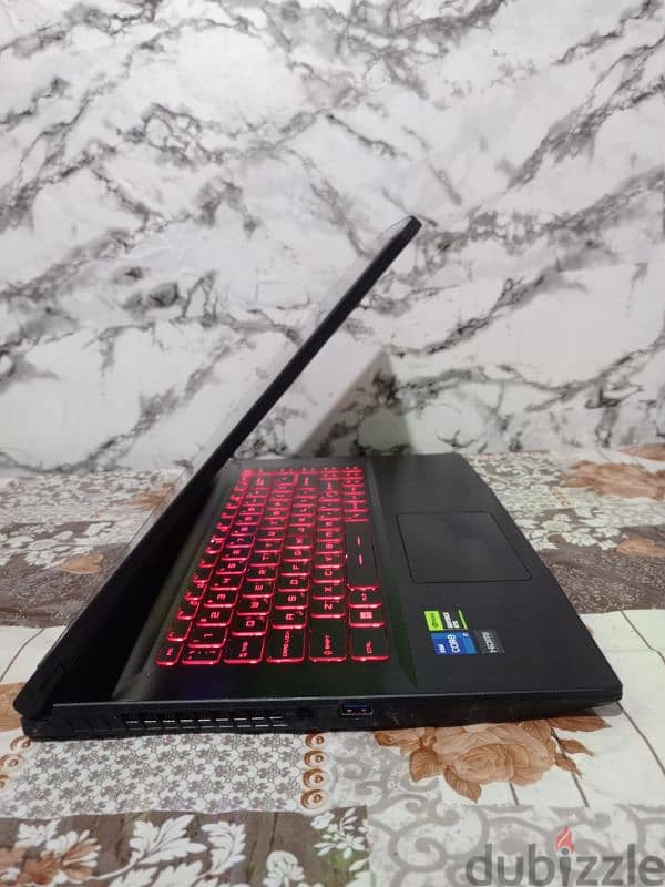 rtx 4060(8GB) / core i7 12650H / MSI gaming laptop like new 5