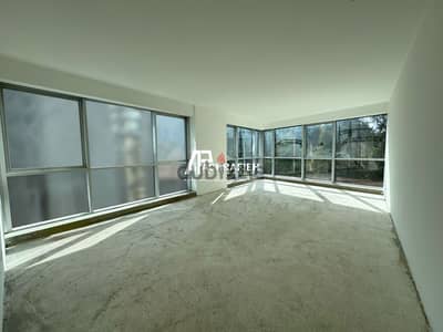 Office For Rent in Achrafieh - مكتب للأجار في الأشرفية