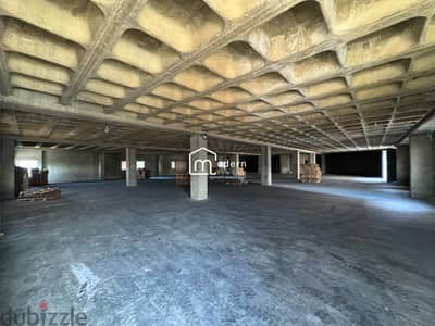 4,200Sqm - 4 Floors Warehouse For Rent in Roumieh