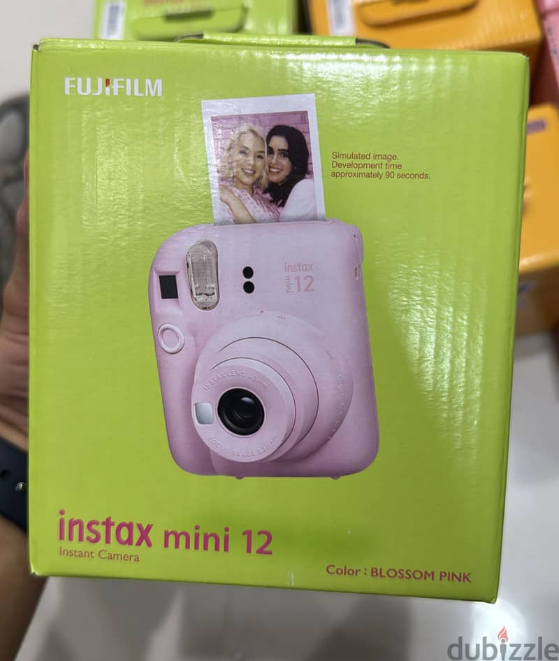 Fujifilm instax mini 12 blossom pink original & new offer 0