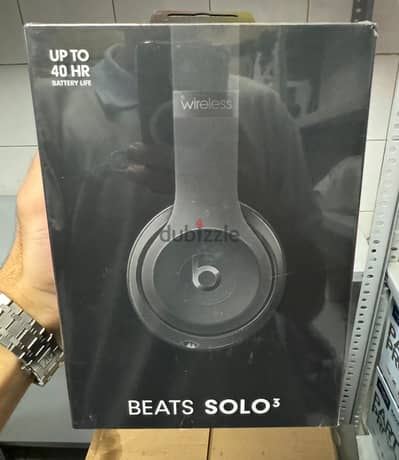 Beats solo 3 black great & new offer