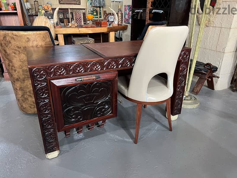 solid wood office with leather chair 0