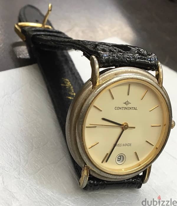 vintage siwss watch Continetal quartz movement works perfectly 1