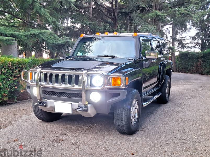  2008 Hummer H3 – Black Beast in Immaculate Condition!  0