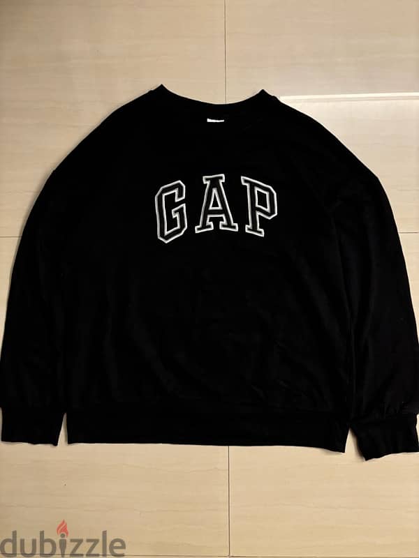 GAP sweatshirt 0