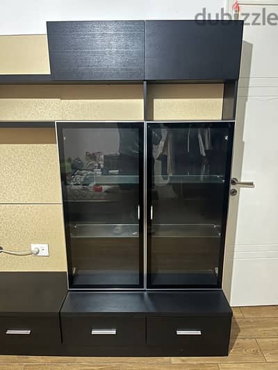 mobily top TV stand and home decor