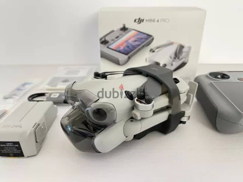 DJI Mini 4 Pro Drone 4K RC 2 Remote+ DJI Care Refresh 1