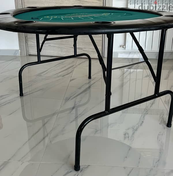 poker table + accessories 2