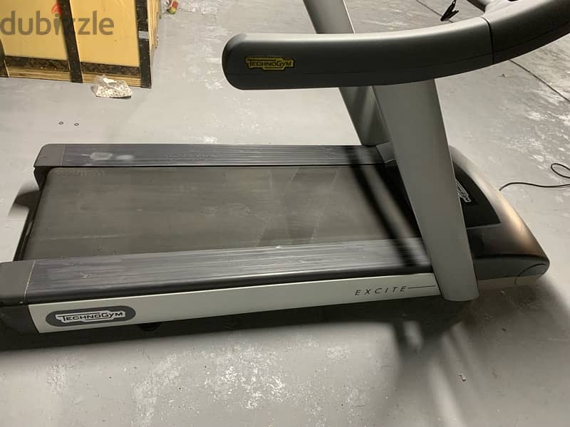 Technogym Run 700 treadmill for sale 2