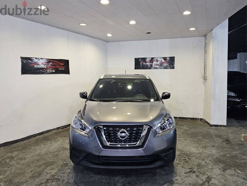 2018 Nissan Kicks SL Grey/Black Low Mileage Like New 0