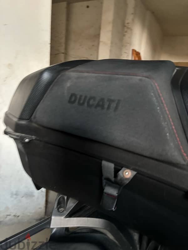 ducati montistrad 5