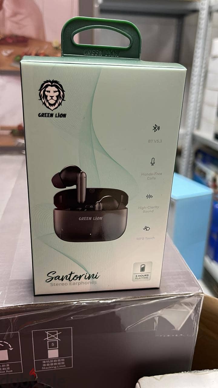 Green lion santorini stereo earphones black 0