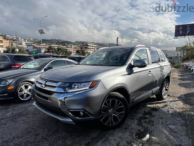 Mitsubishi Outlander 2016 V4 CLEAN CAR NO PROBLEMS