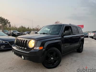 Jeep Patriot 2016 V4 CLEAN CARFAX Full options