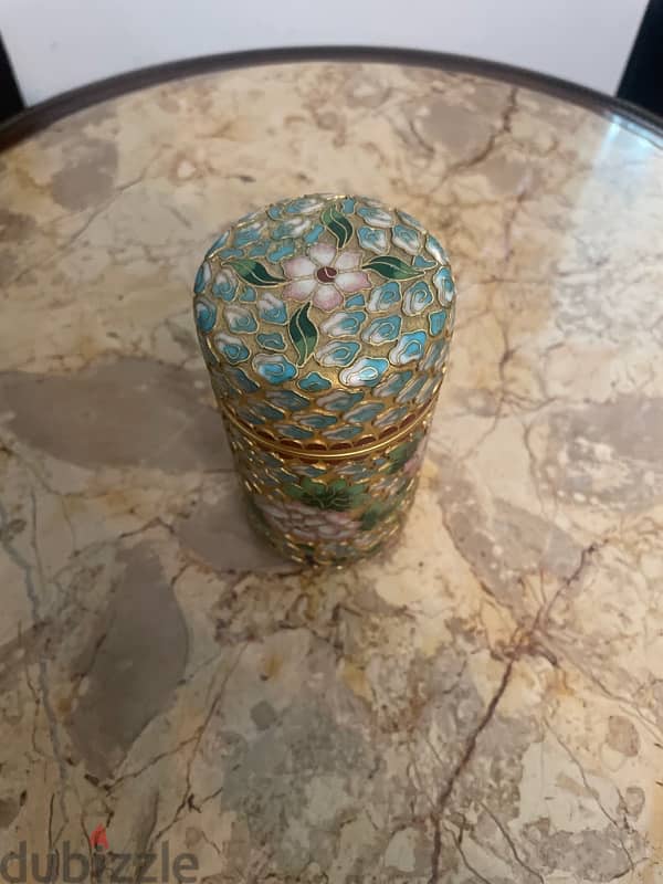 Chinese jar box 0