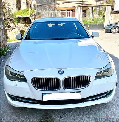 BMW 5-Series 2011