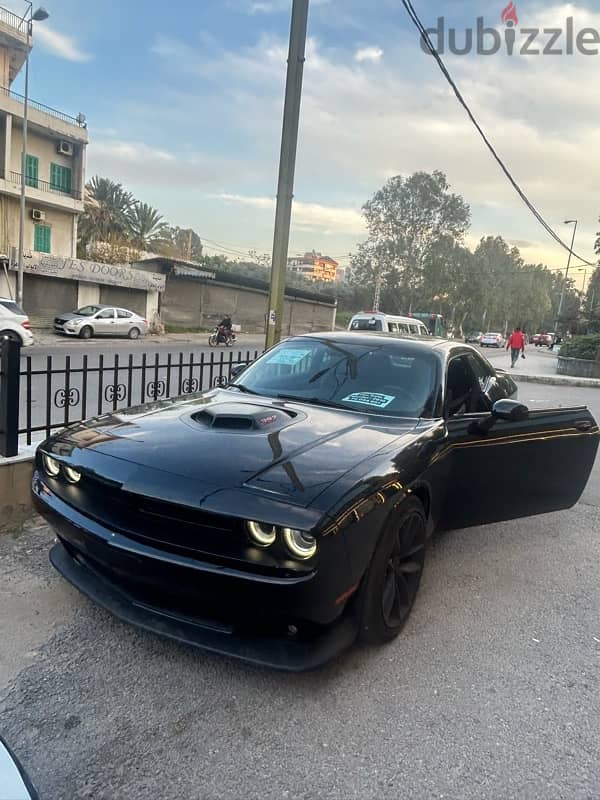 Dodge Challenger 2016 0