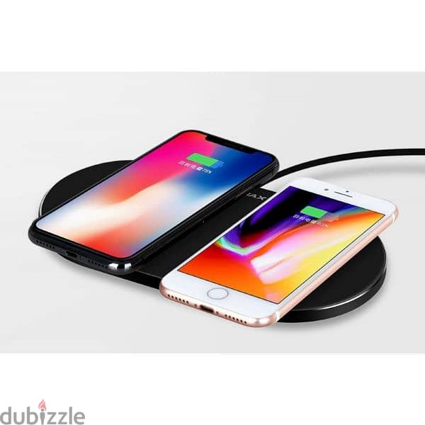 Momax - Q. Pad Dual Fast Wireless Docking Charger 1