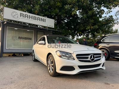 Mercedes-Benz C-Class 2016 ( clean carfax)