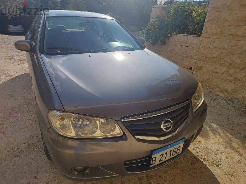 Nissan Sunny 2011 like new 0